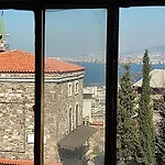 Tam Deniz Manzarali Sehir Merkezinde Appartamento *