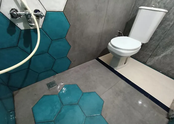 Tam Deniz Manzarali Sehir Merkezinde * İzmir