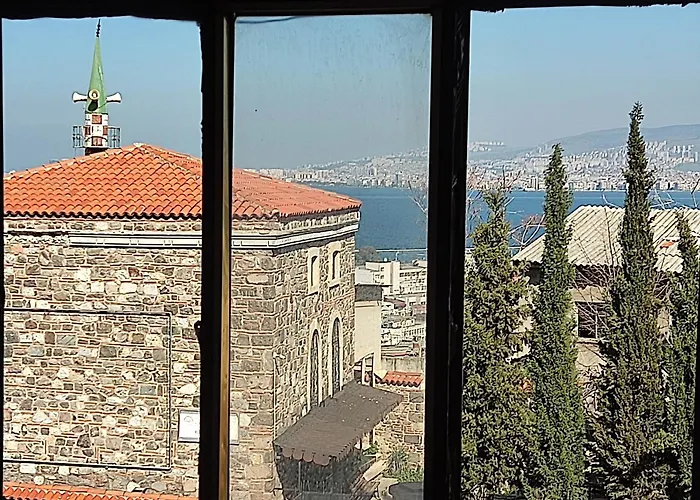 Tam Deniz Manzarali Sehir Merkezinde Lejlighed *